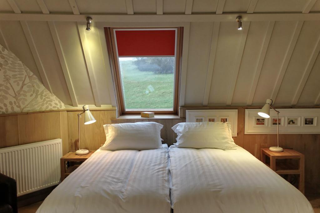 Lumely Fee Bunkhouse Aparthotel Kendal Room photo