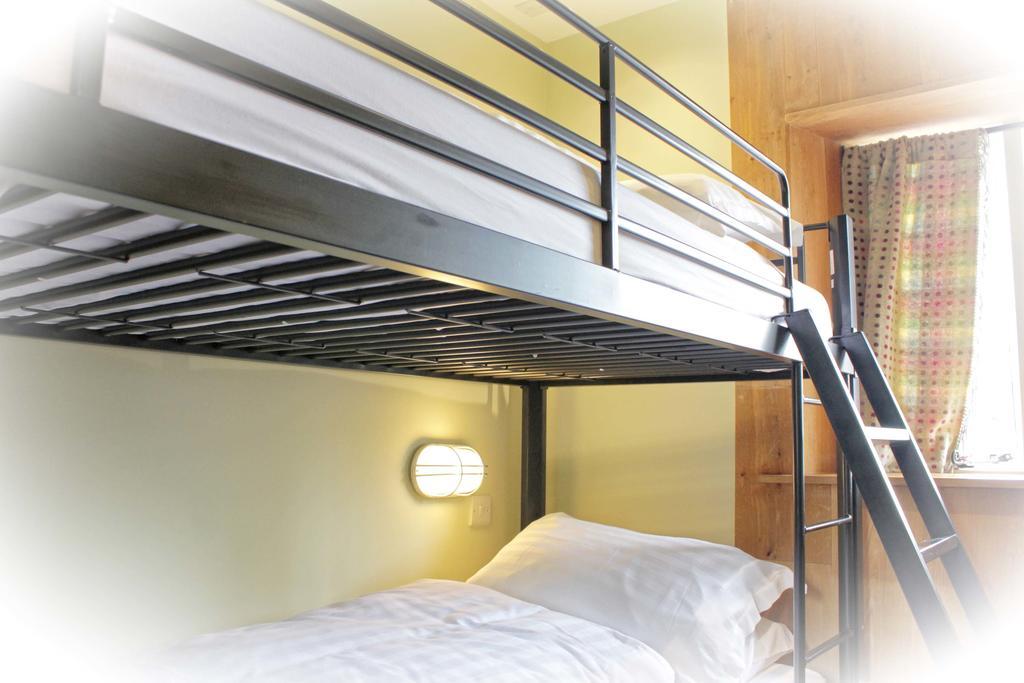 Lumely Fee Bunkhouse Aparthotel Kendal Exterior photo