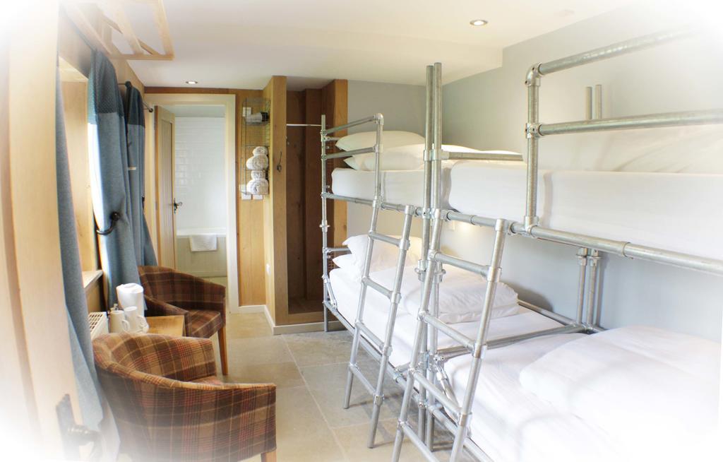 Lumely Fee Bunkhouse Aparthotel Kendal Exterior photo